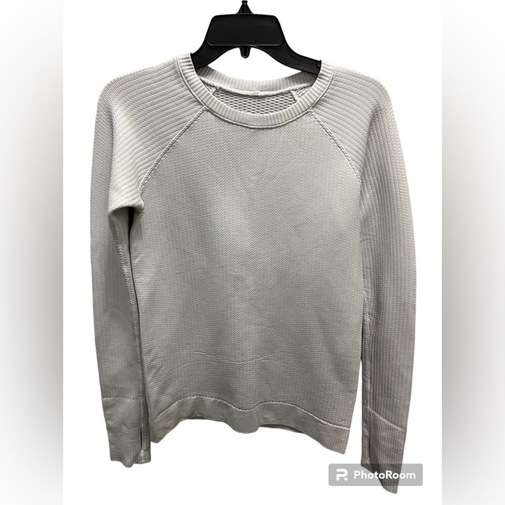 Lululemon Women’s Top Shirt Long Ribbed Textured Sleeve Bone White Small No Tags